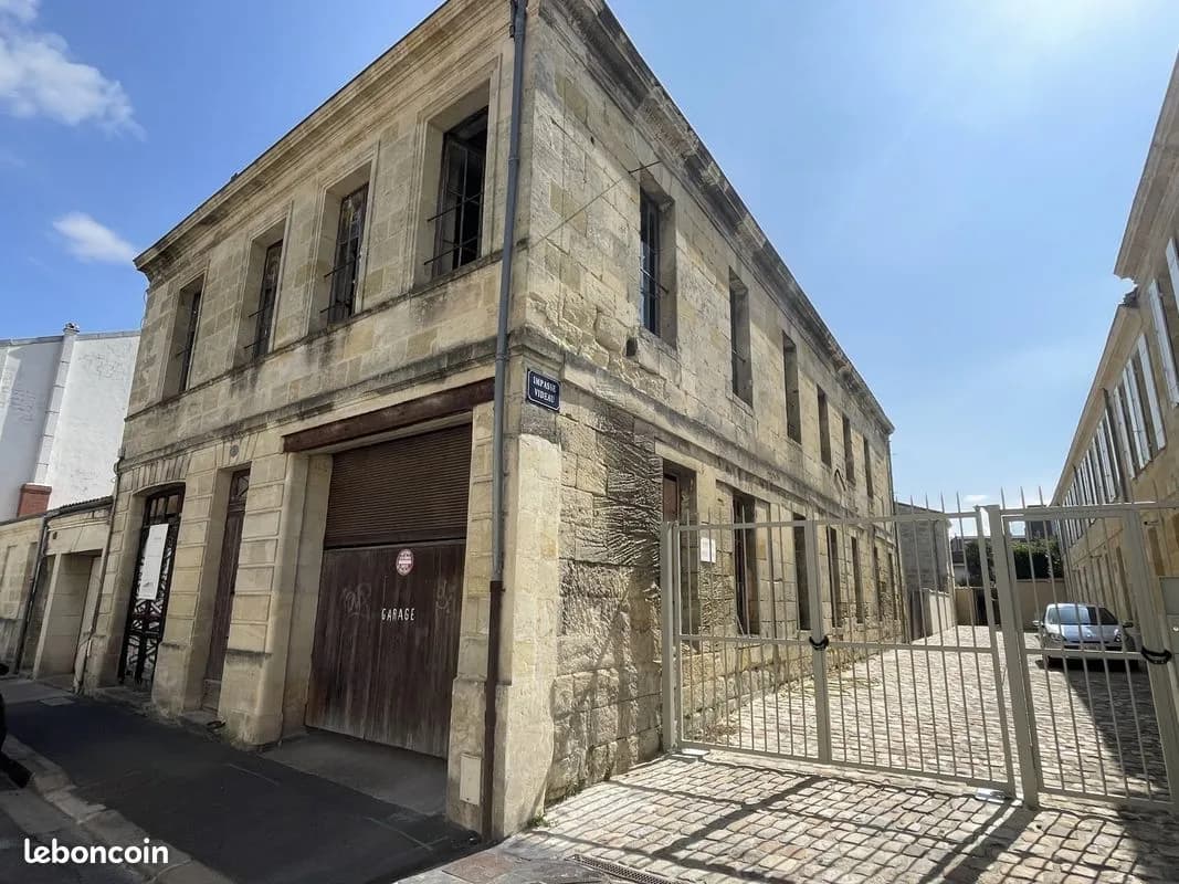 Immeuble 500 m² - Photo 1