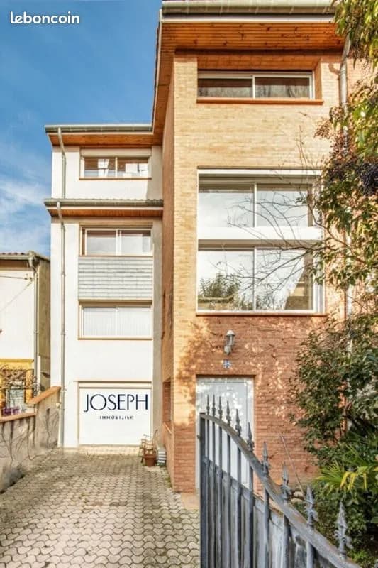 Immeuble 8 pièces 240 m² - Photo 1