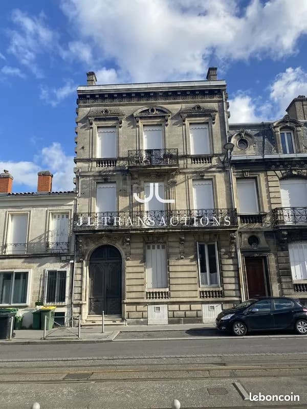 Immeuble de rapport 279 m² - Photo 1