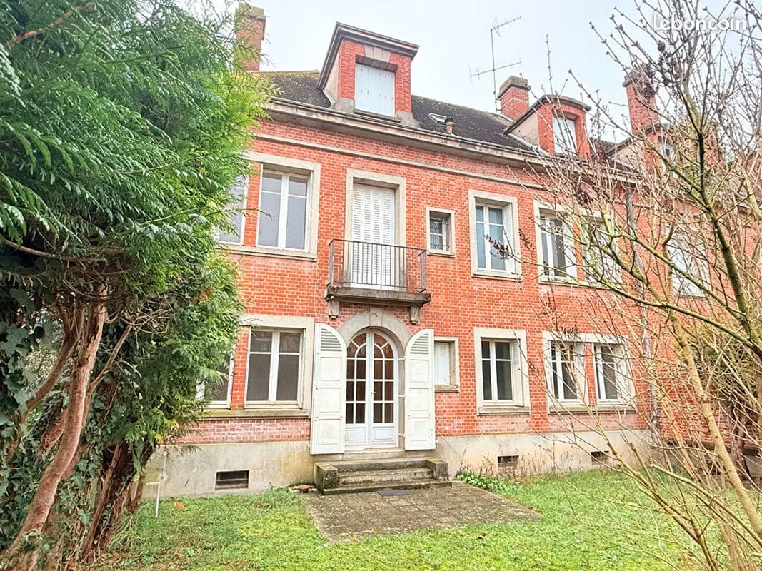 Immeuble 11 pièces 230 m² - Photo 1