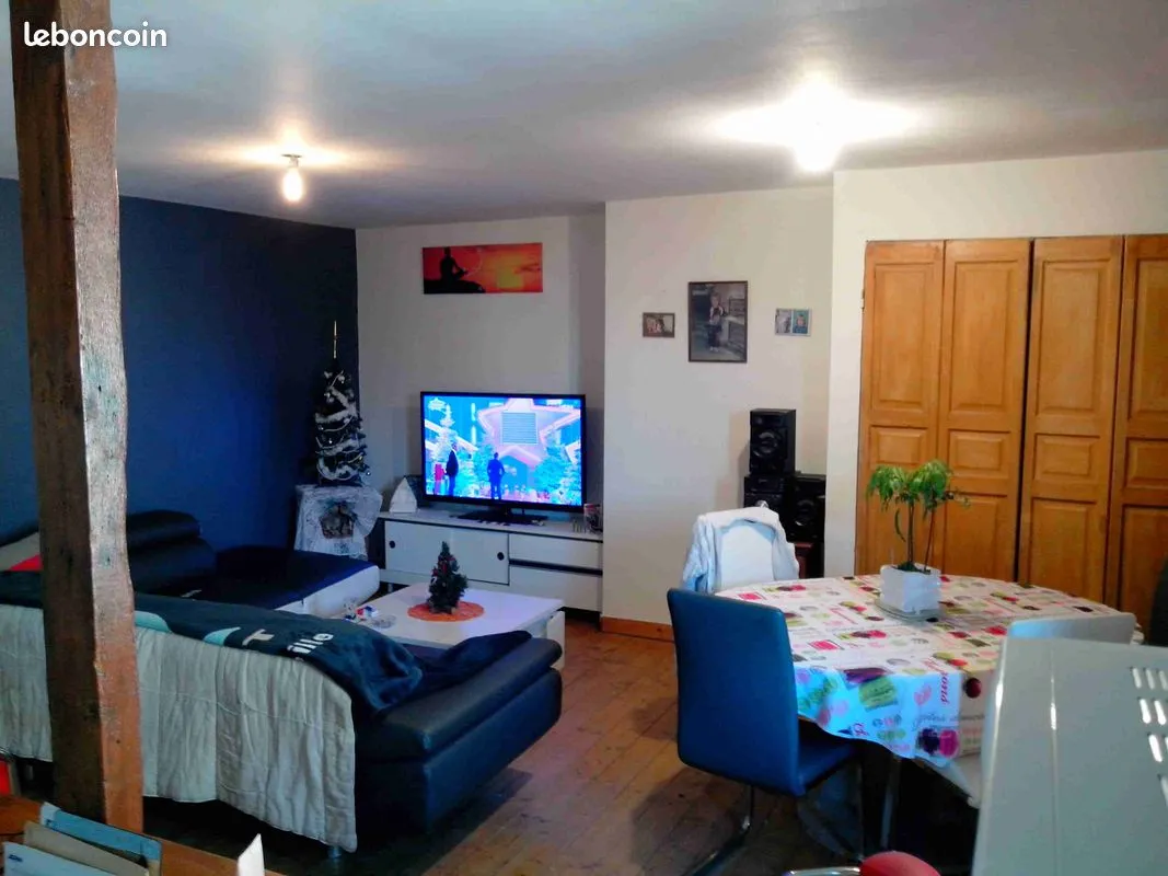 Immeuble 15 pièces 380 m² - Photo 1