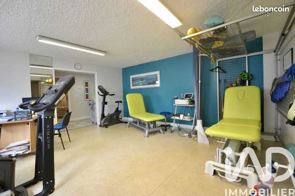 Immeuble 187 m² - Photo 1