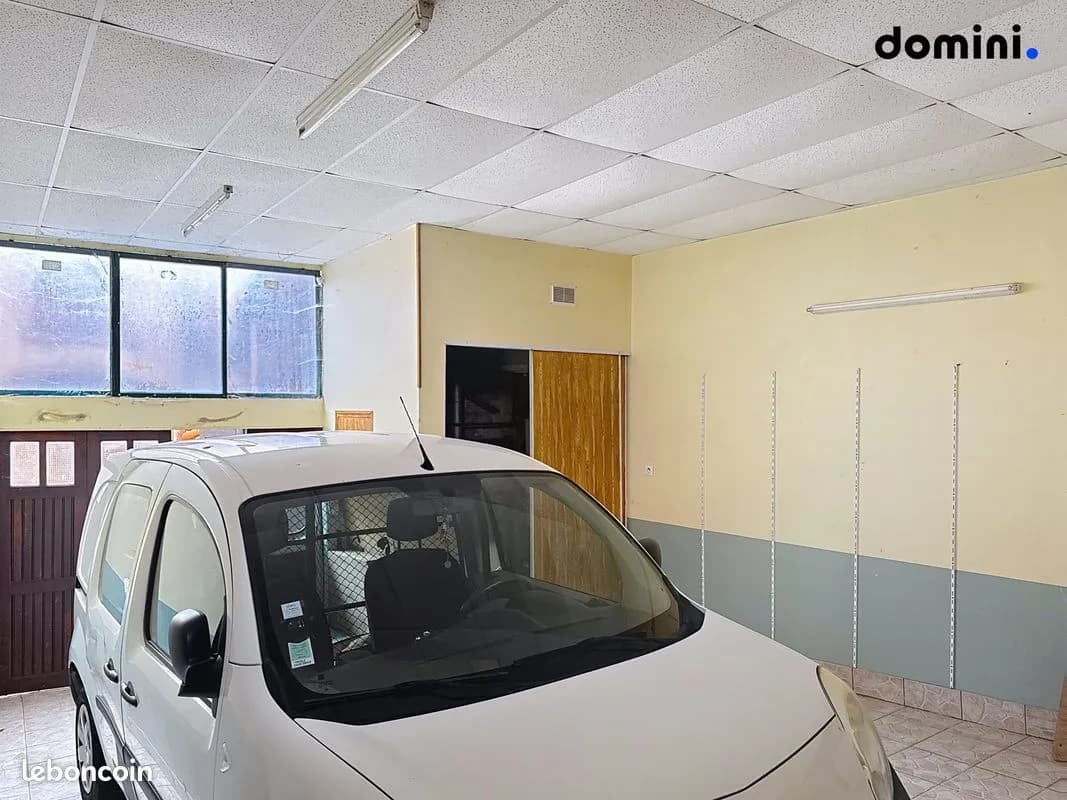 Immeuble 354 m² - Photo 1