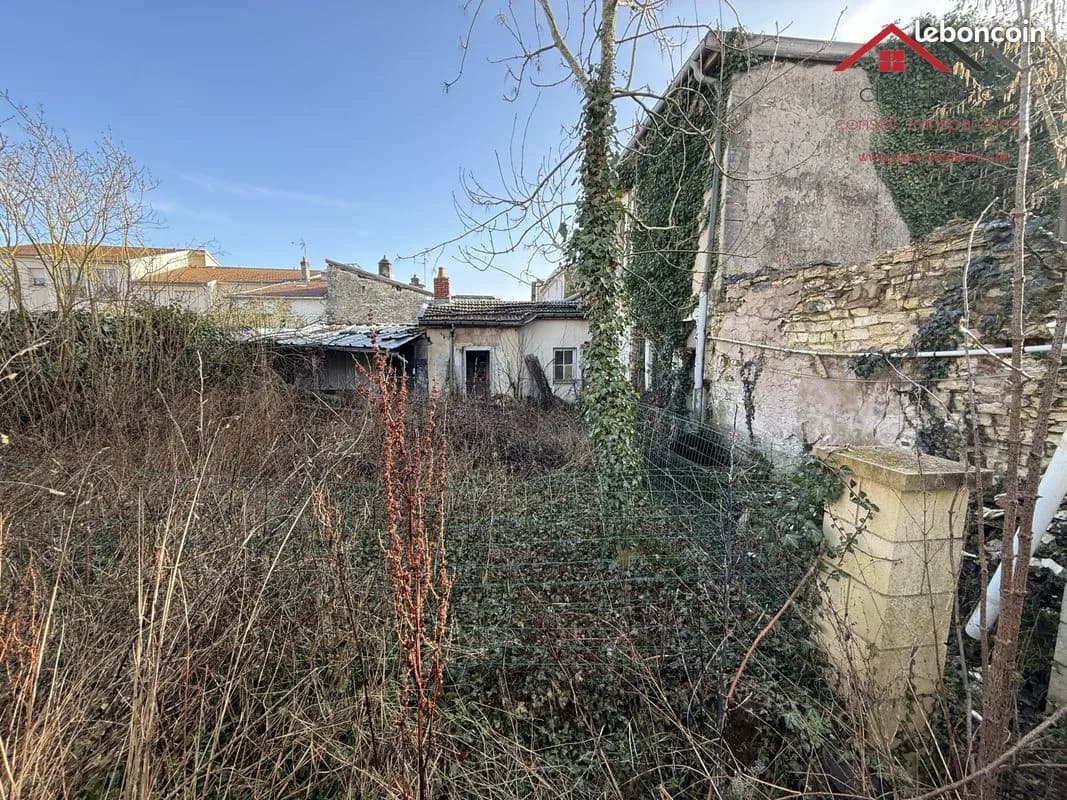 Immeuble 420 m² - Photo 1
