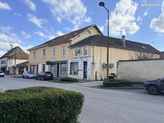 Immeuble de rapport 110 m² - Photo 1