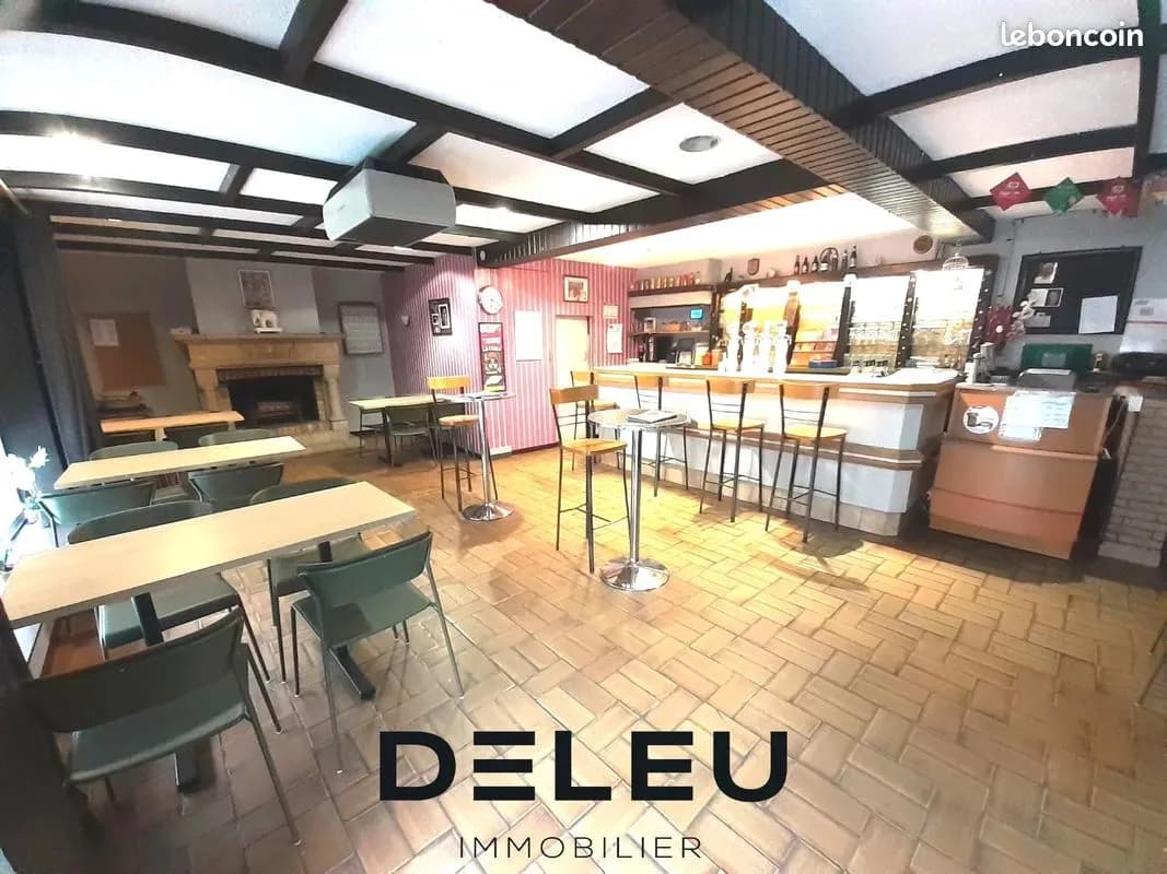Immeuble 250 m² - Photo 1