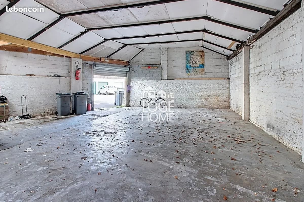 Immeuble 5 pièces 325 m² - Photo 1