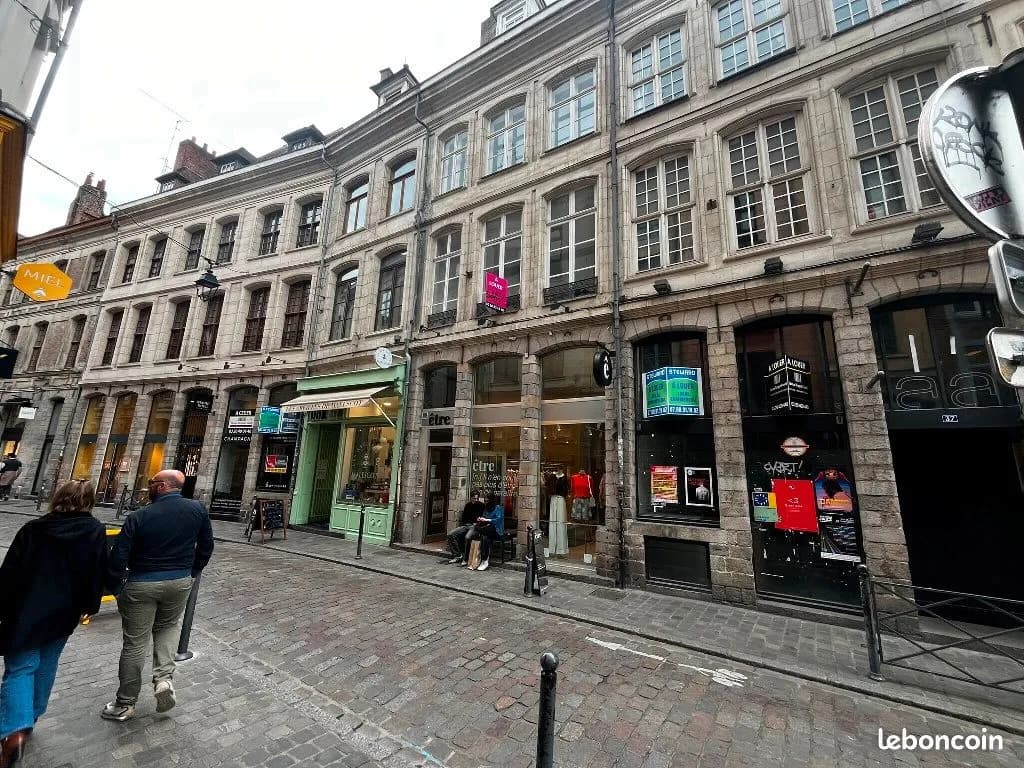 Magnifique immeuble avec commerce rue Lepelletier - Vieux Lille - Photo 1