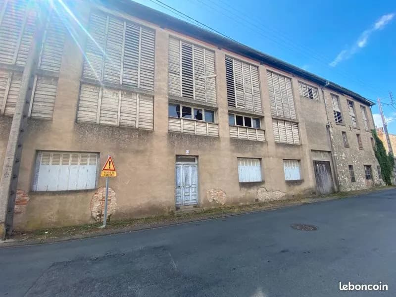 Immeuble 2800 m² - Photo 1