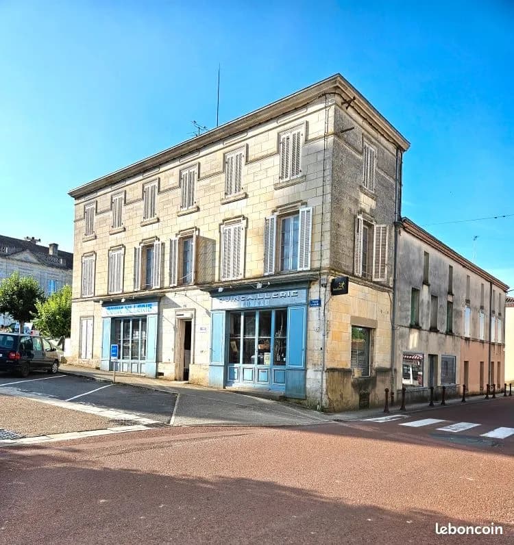 Immeuble 10 pièces 410 m² - Photo 1