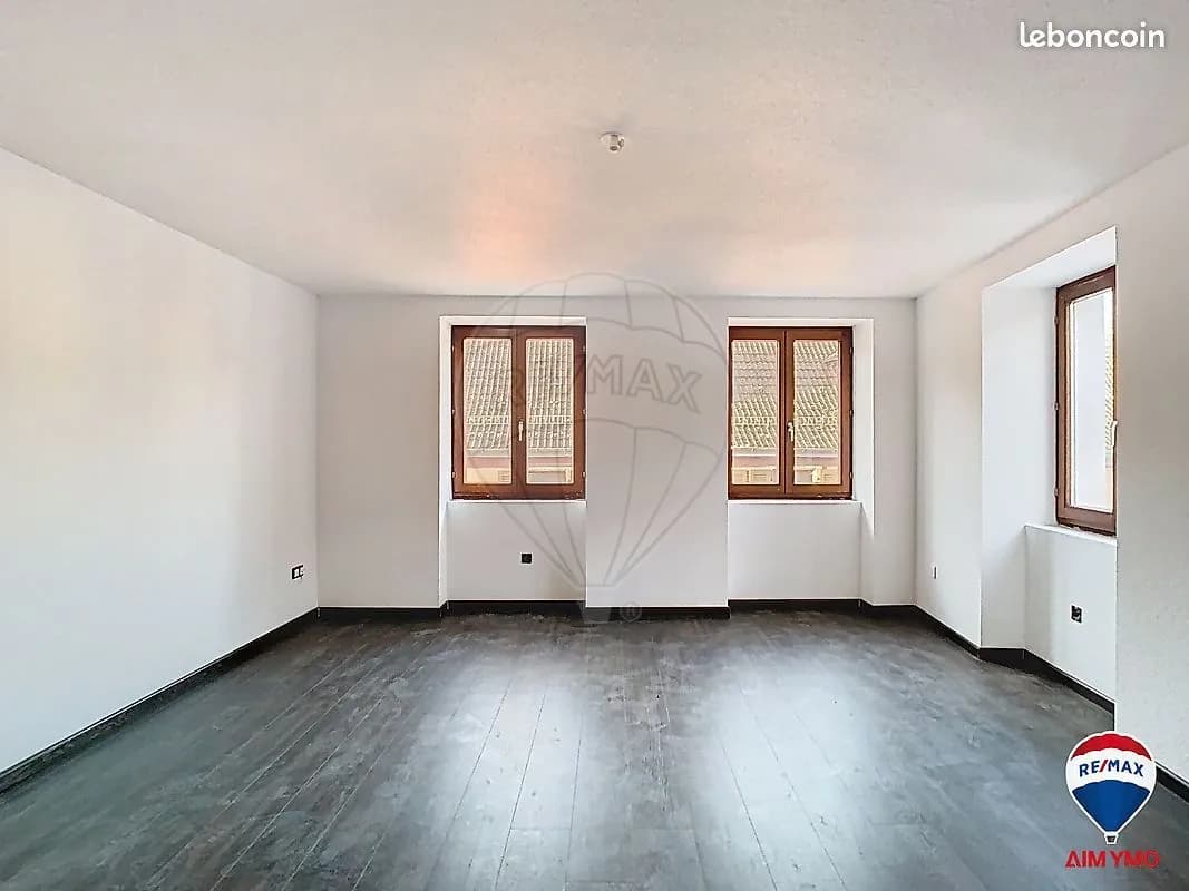 Immeuble 130 m² - Photo 1