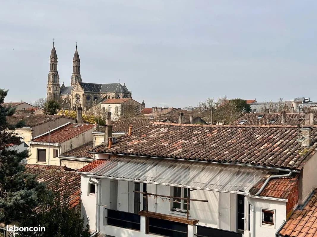 Immeuble 340 m² - Photo 1