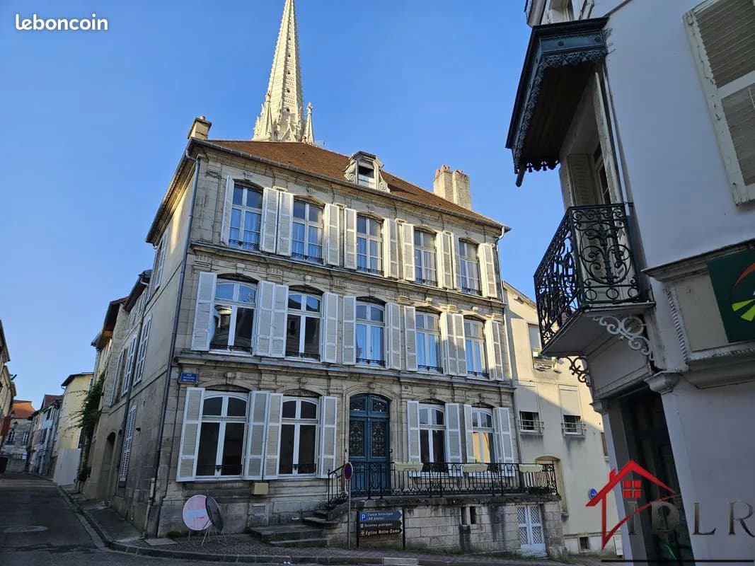 Immeuble 291 m² - Photo 1