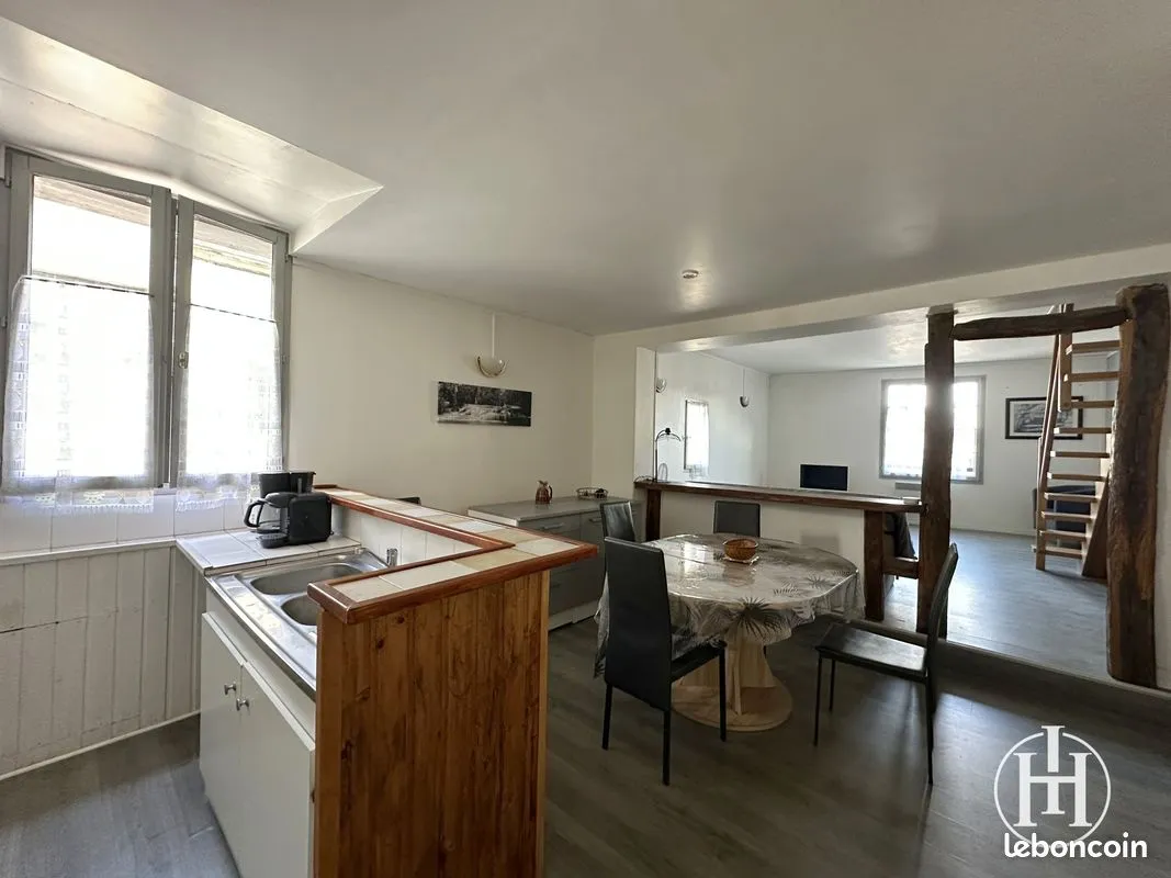 Immeuble 122 m² - Photo 1