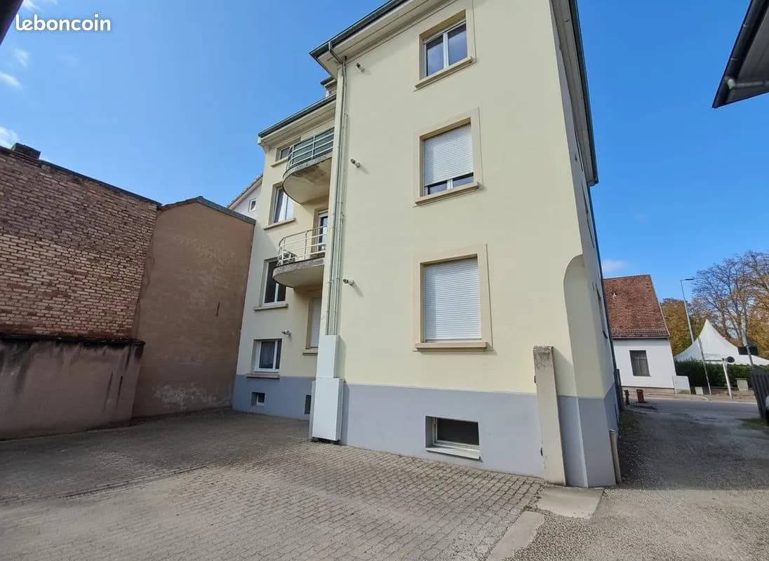 Immeuble 15 pièces 340 m² - Photo 1