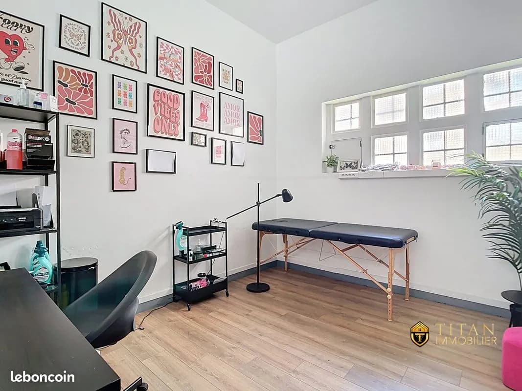 Immeuble 74 m² - Photo 1