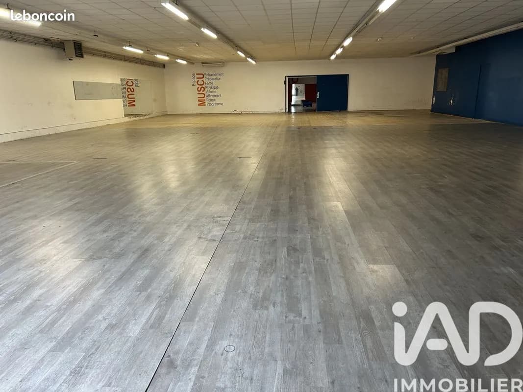 Immeuble de rapport 900 m² - Photo 1