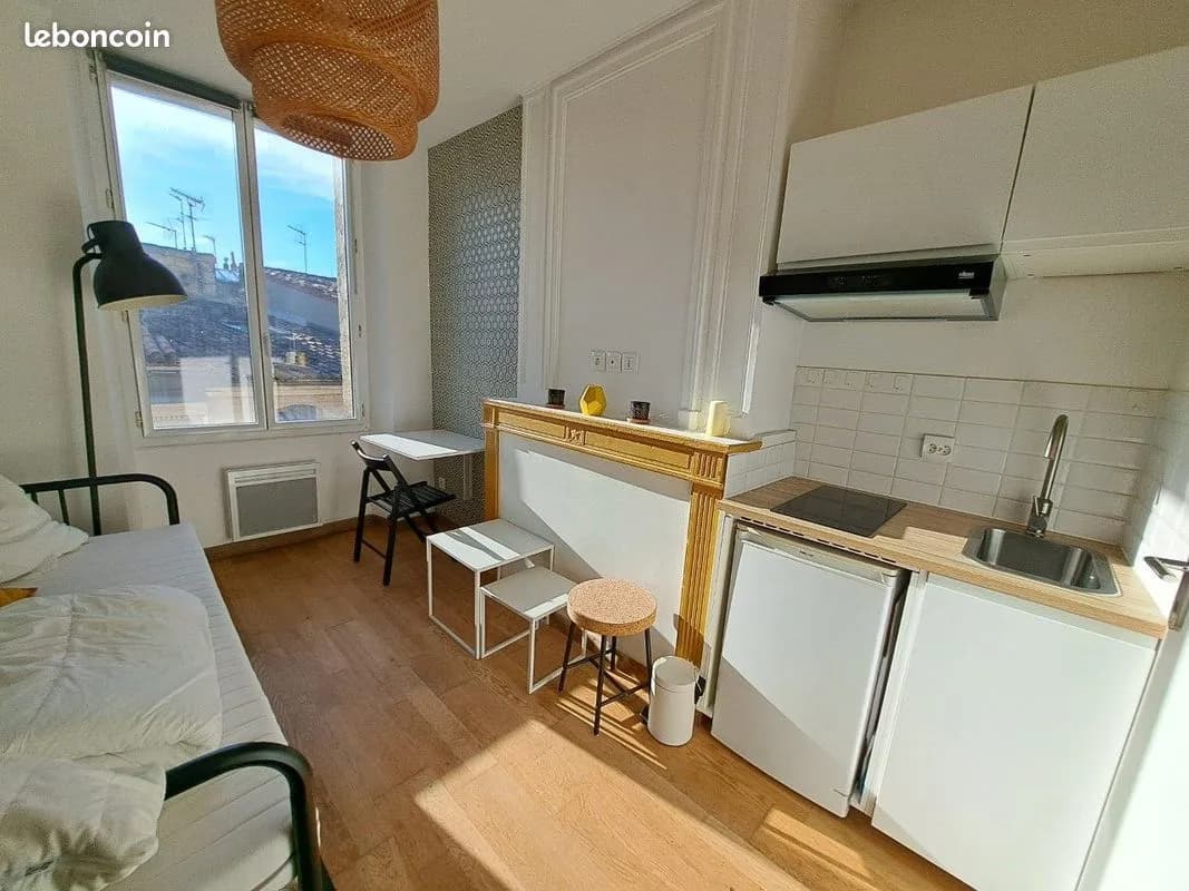 46 m² BORDEAUX - Photo 1
