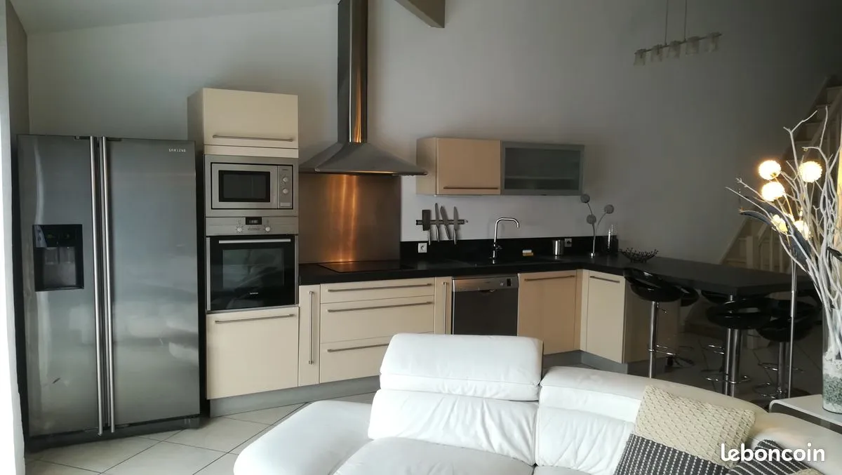 Immeuble de rapport 9 pièces 200 m² - Photo 1