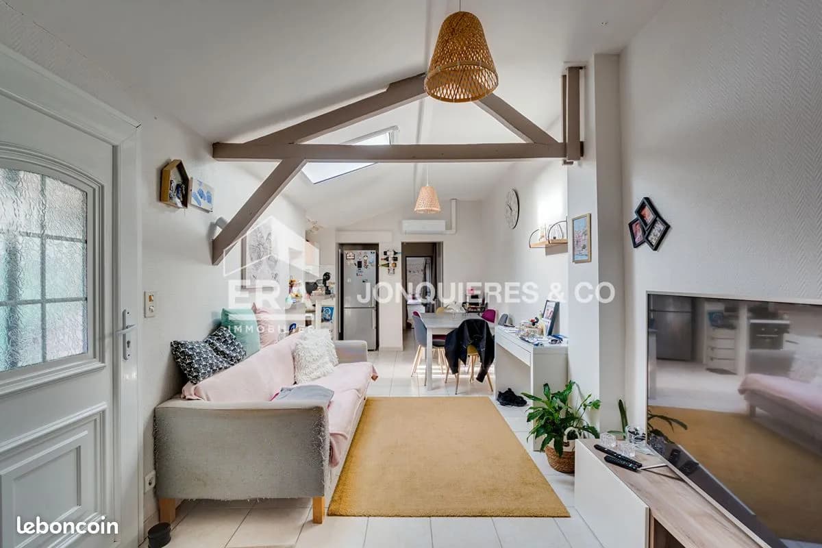 Immeuble de rapport 5 pièces 344 m² - Photo 1