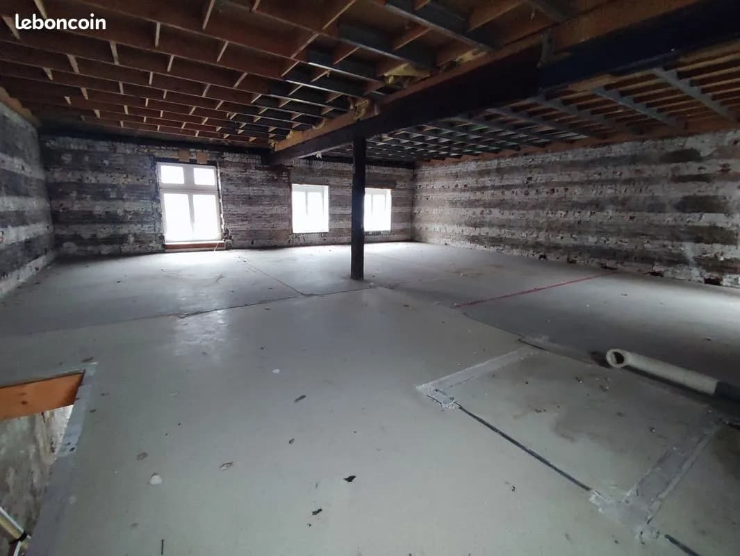 Immeuble 10 pièces 339 m² - Photo 1