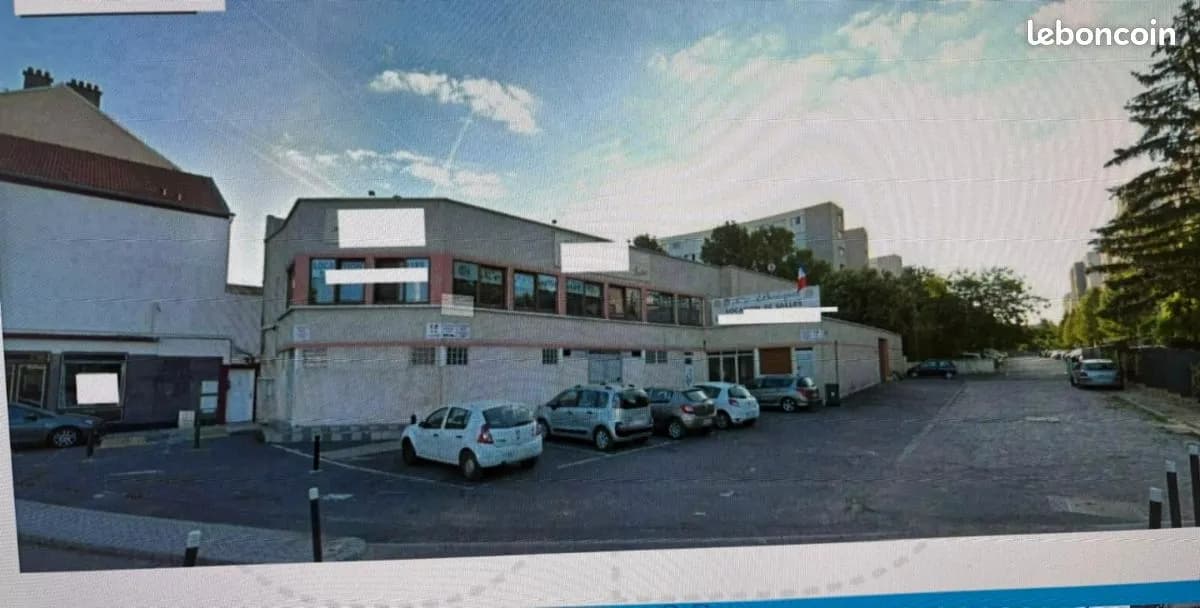 Ensemble immobilier 1102m2 - Saint-Denis (93200) - Photo 1