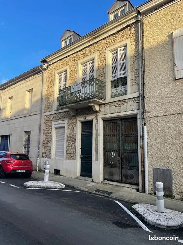 Immeuble de rapport 130 m² - Photo 1