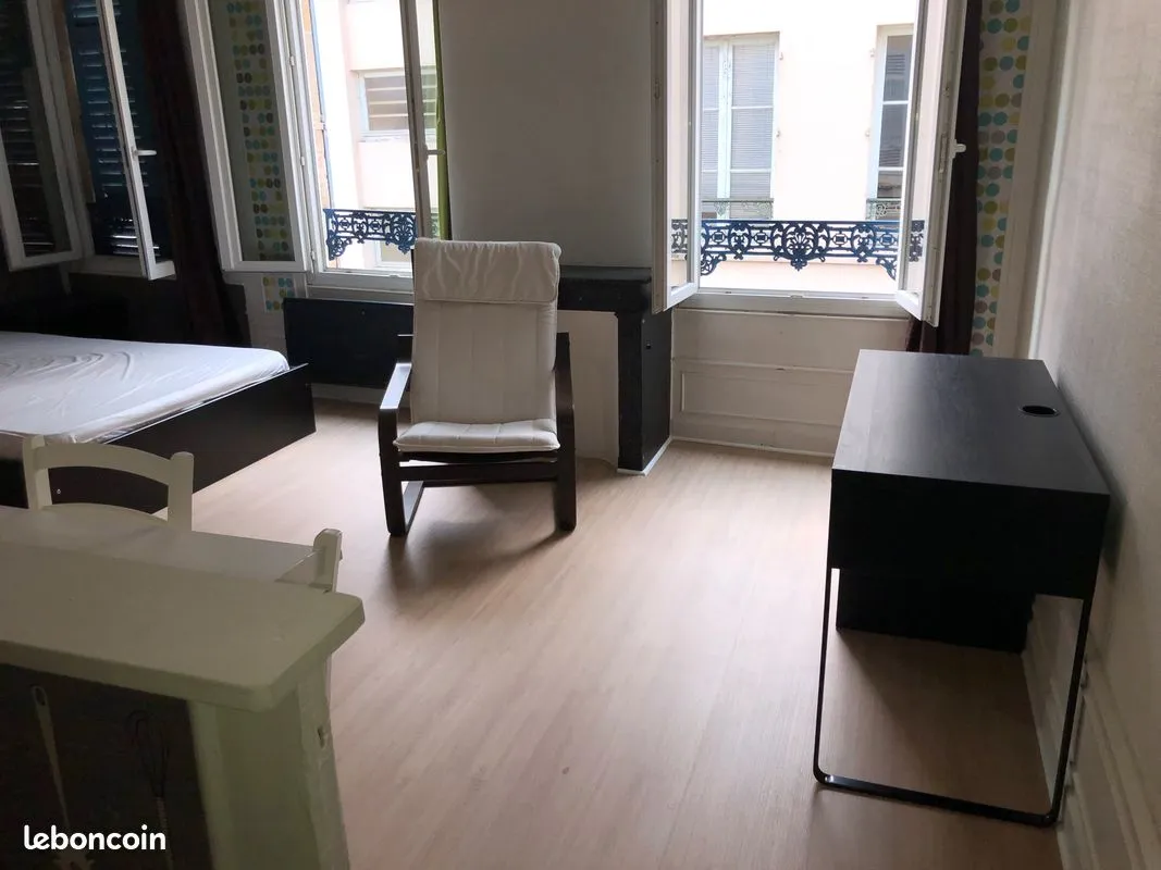 Immeuble de rapport 3 pièces 120 m² - Photo 1