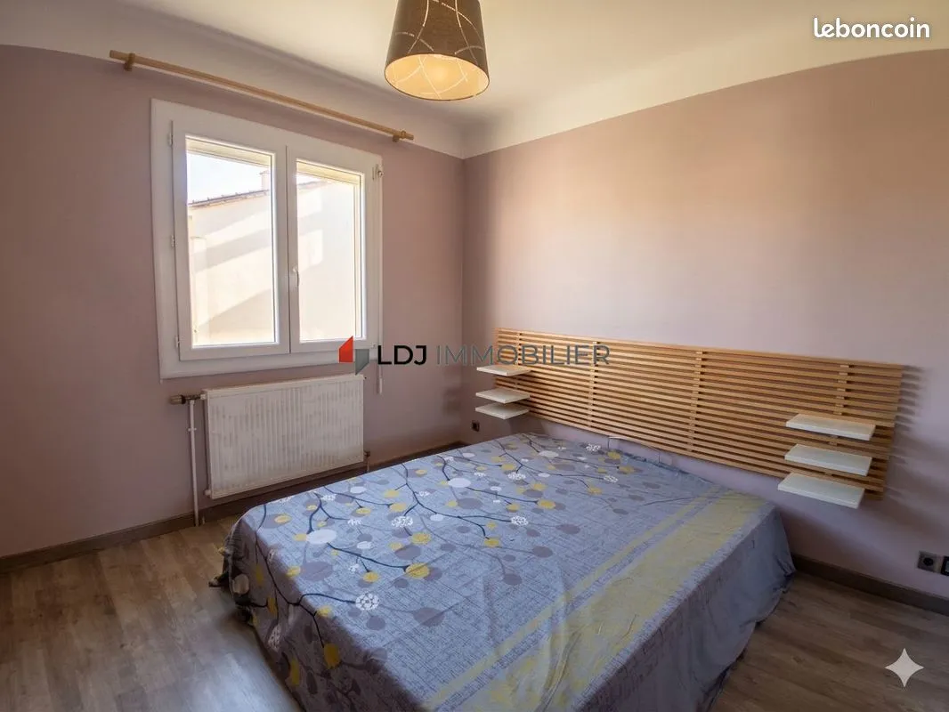 Immeuble 109 m² - Photo 1