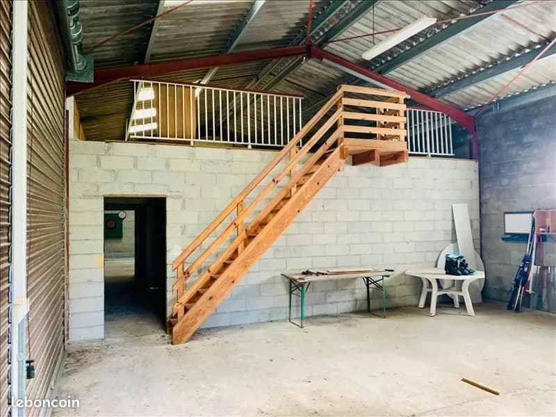 Immeuble 165 m² - Photo 1