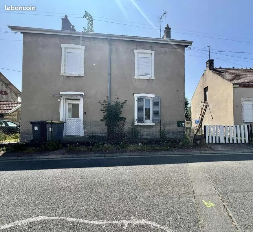 Immeuble de rapport 6 pièces 140 m² - Photo 1