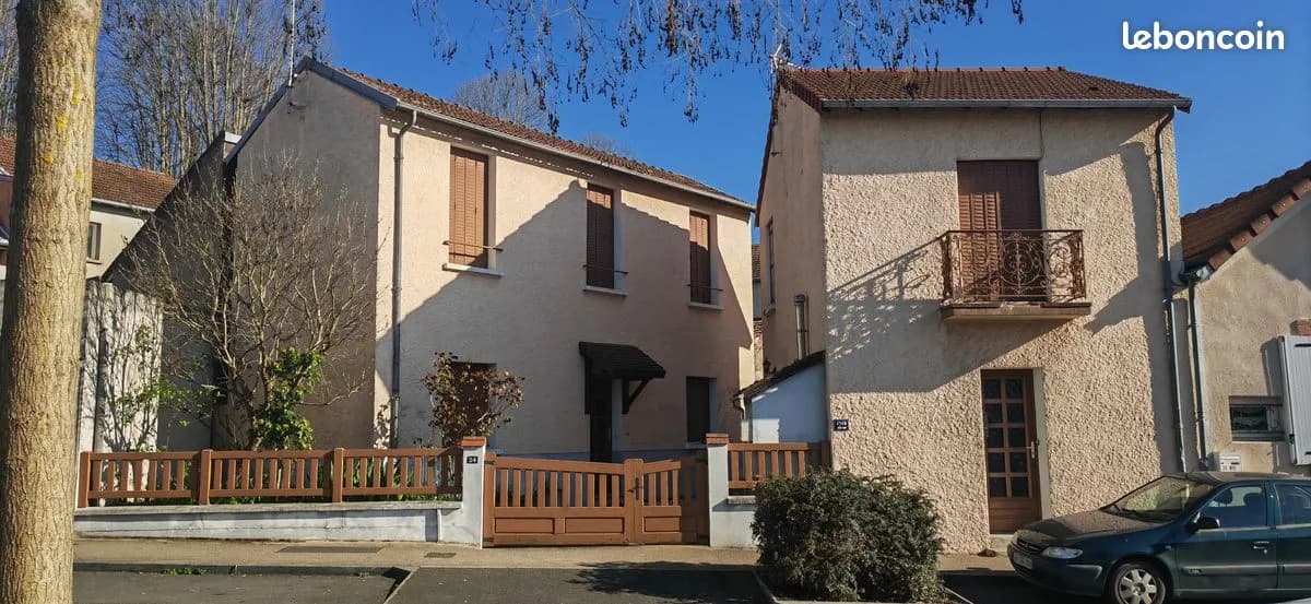 À Vendre 2 Maisons ensemble immobilier ou individuelle à Vichy (03200) - Photo 1