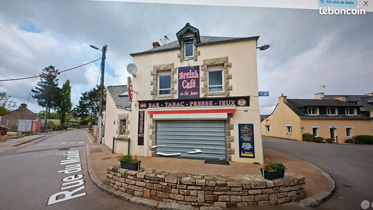 Ensemble immobilier - Photo 1
