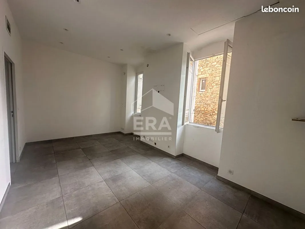 Immeuble 8 pièces 145 m² - Photo 1