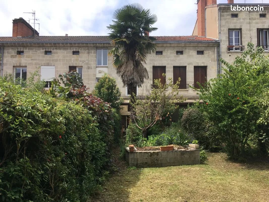 Urgent; bel immeuble en pierre à rénover; 690000 euros - Photo 1