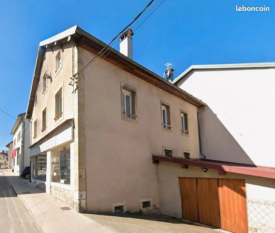 Immeuble de rapport 8 pièces 200 m² - Photo 1