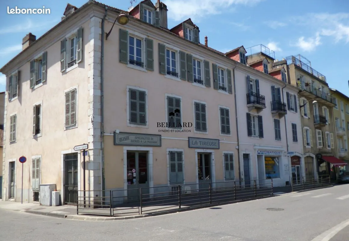 Immeuble 680 m² - Photo 1