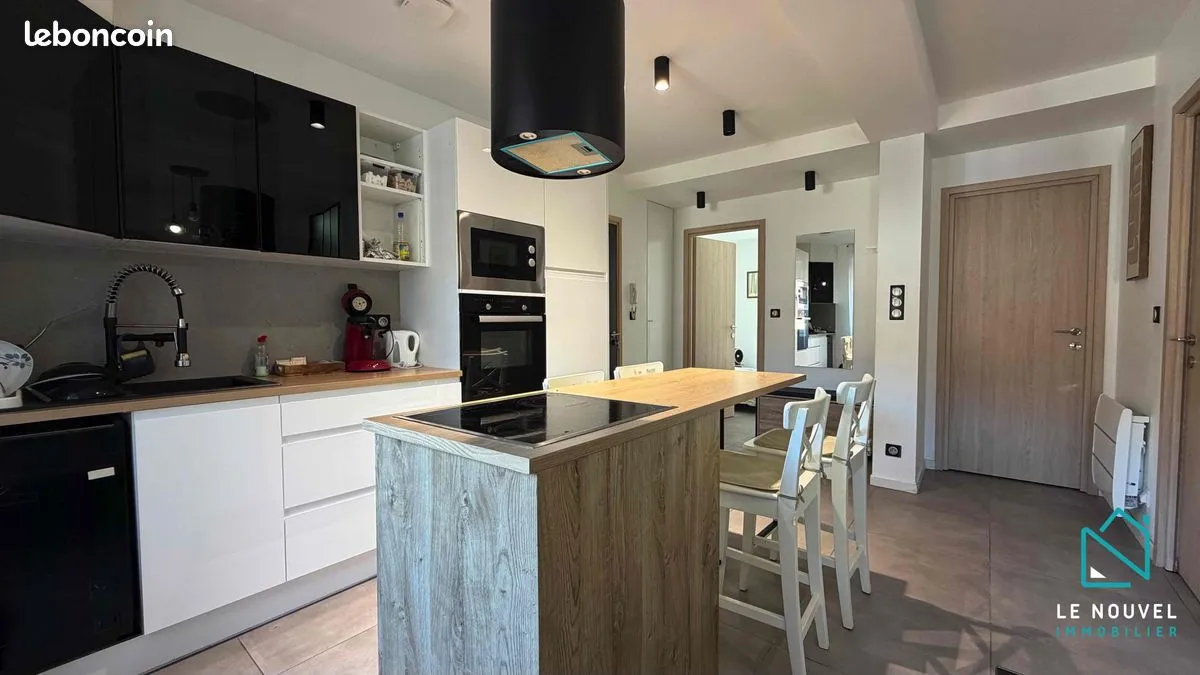 Immeuble de rapport 11 pièces 206 m² - Photo 1