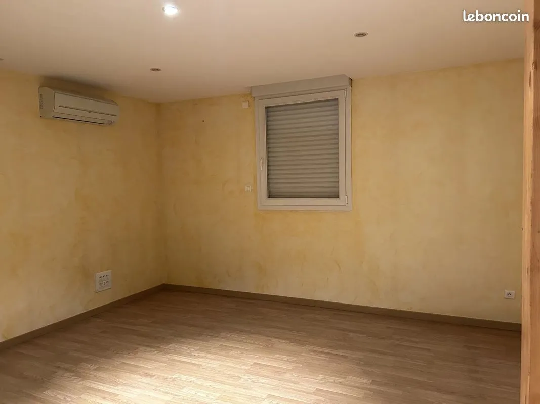 Immeuble 17 pièces 306 m² - Photo 1