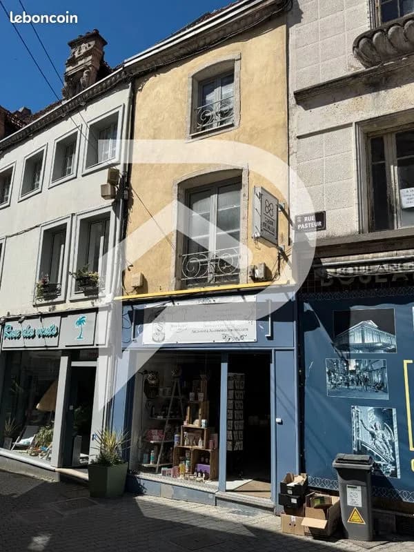 Immeuble 7 pièces 181 m² - Photo 1