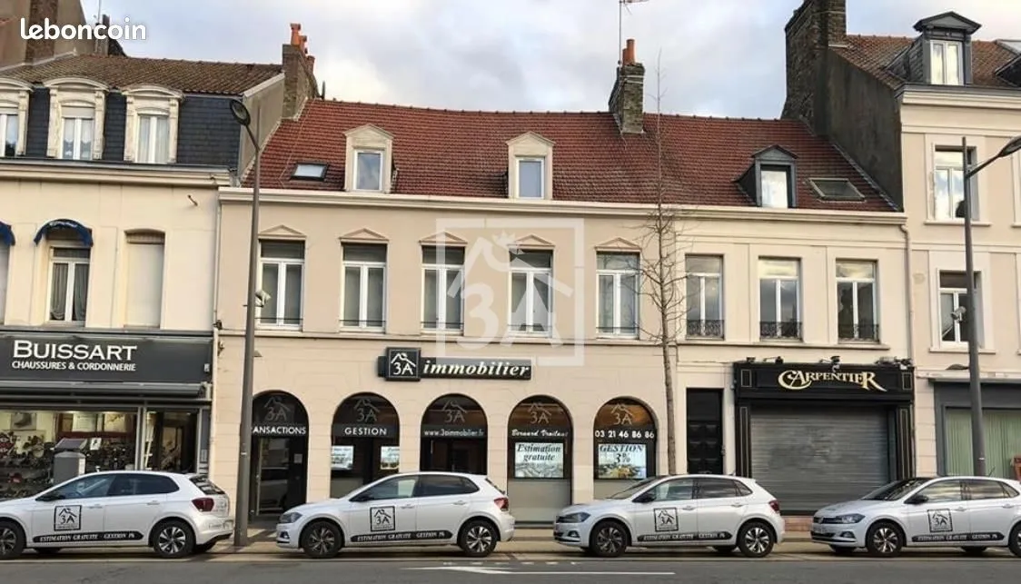 Immeuble de rapport 425 m² - Photo 1