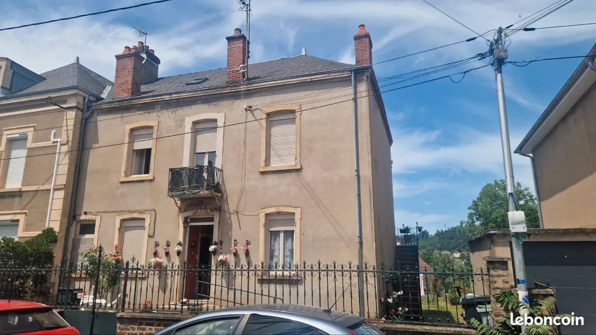 Immeuble de rapport 10 pièces 178 m² - Photo 1