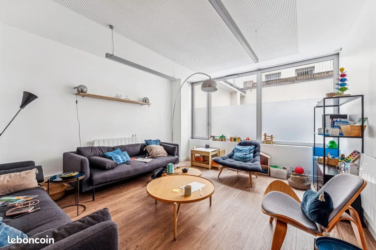 Immeuble Bureaux Paris 19 - Photo 1