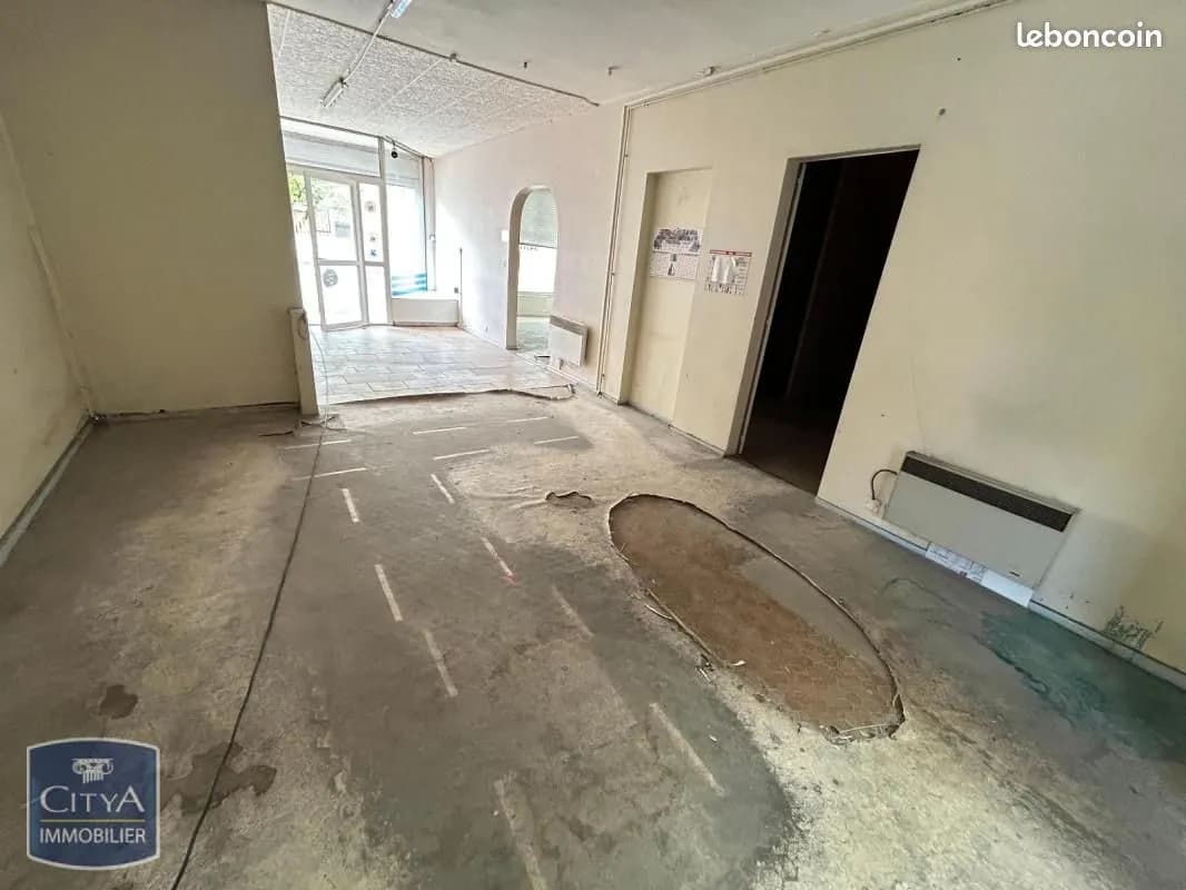 Immeuble 222 m² - Photo 1