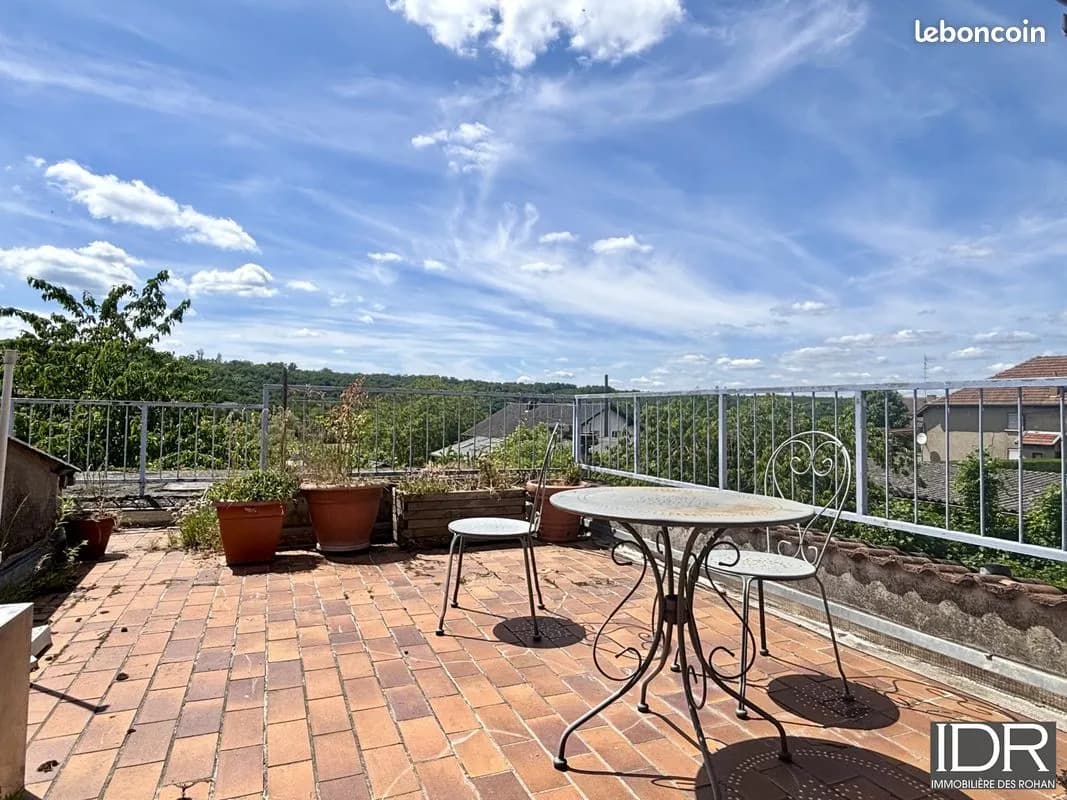 Immeuble 1583 m² - Photo 1