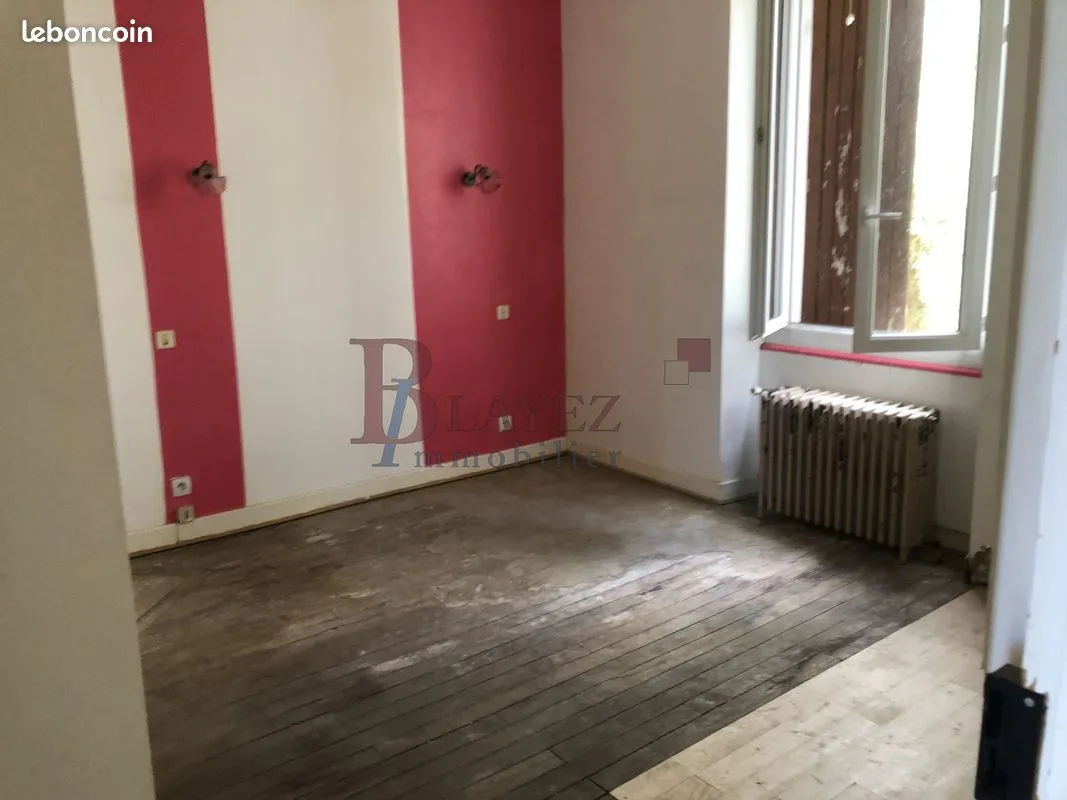 Immeuble - Photo 1