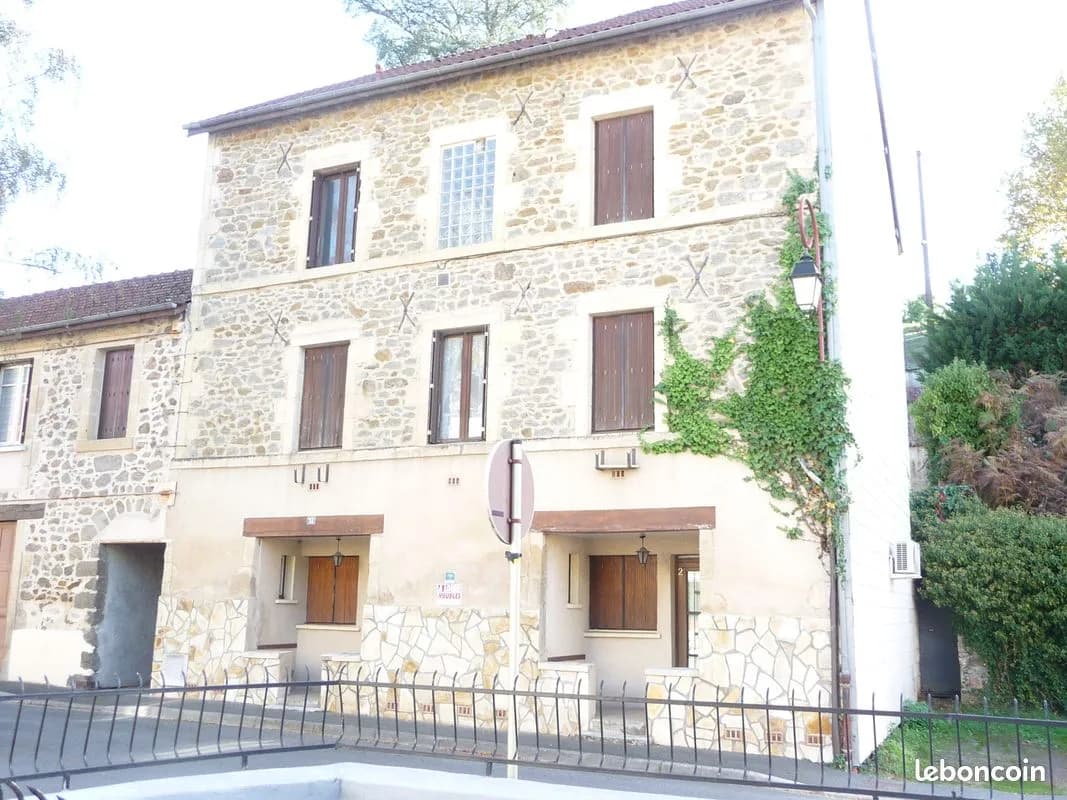 Immeuble cransac, station thermale de rumathisme - Photo 1