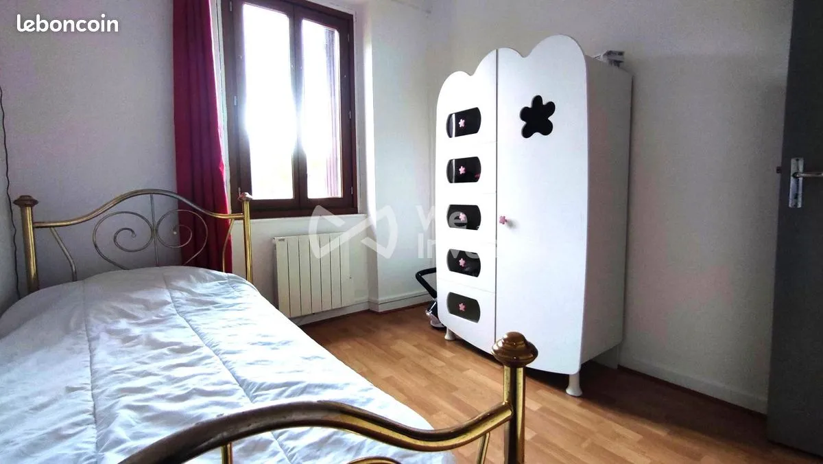 Immeuble 180 m² - Photo 1