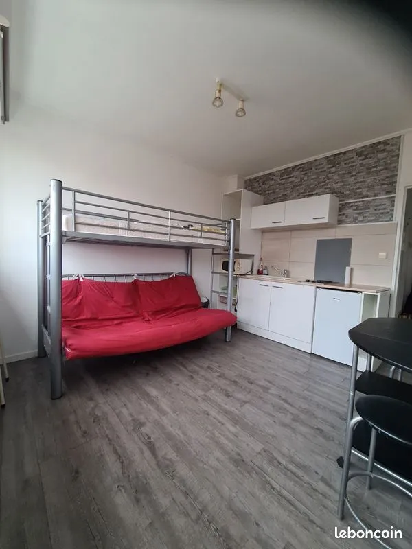 Immeuble 10 pièces 140 m² - Photo 1