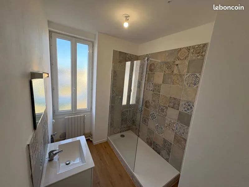 Immeuble de rapport 6 pièces 150 m² - Photo 1